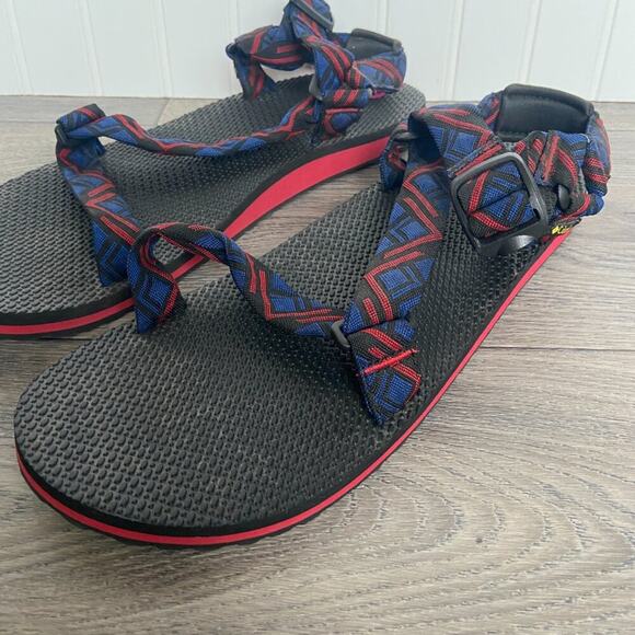 NEW Columbia Sandals Men's 13 Red River Printed | Hiking, Outdoors, Active - Picture 3 of 9